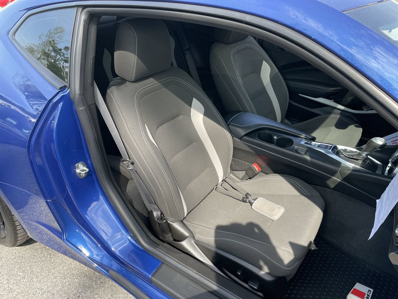 Used 2022 Chevrolet Camaro SS RWD image 40