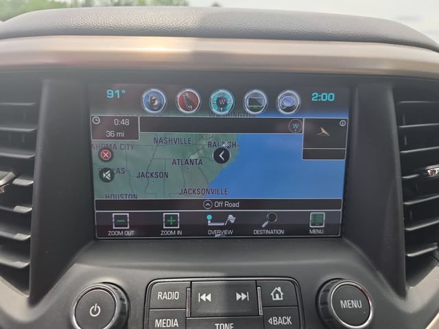 Used 2018 GMC Acadia Denali w/ Technology Package FWD image 24
