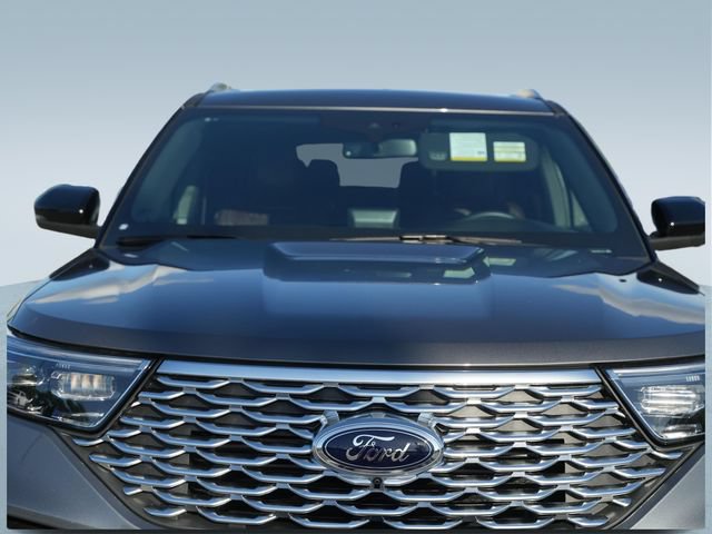Used 2023 Ford Explorer Platinum w/ Technology Package AWD/4WD image 44
