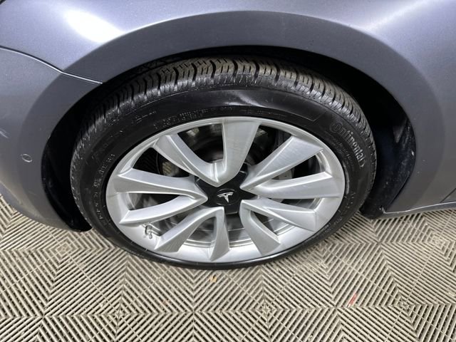 Used 2018 Tesla Model 3 Long Range image 10