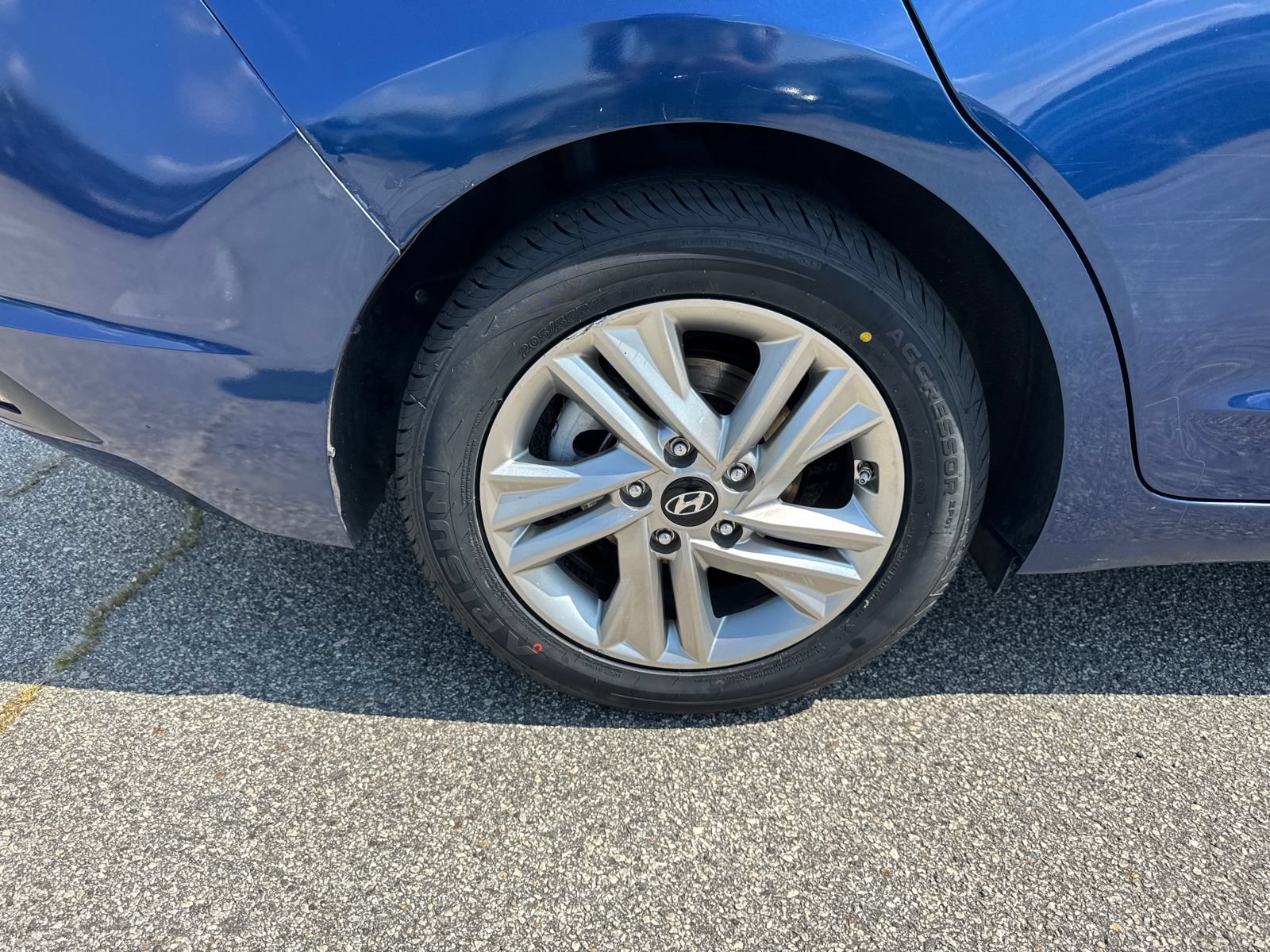 Used 2019 Hyundai Elantra SEL FWD image 17