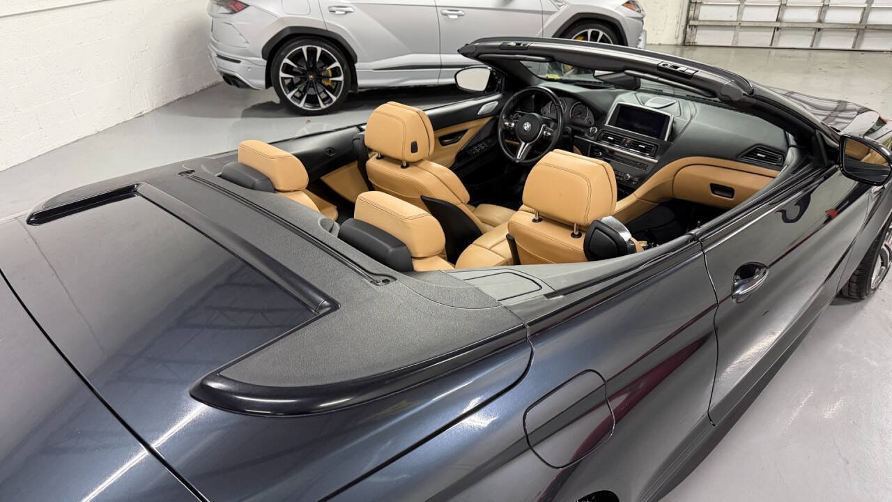 Used 2013 BMW M6 Convertible RWD image 11