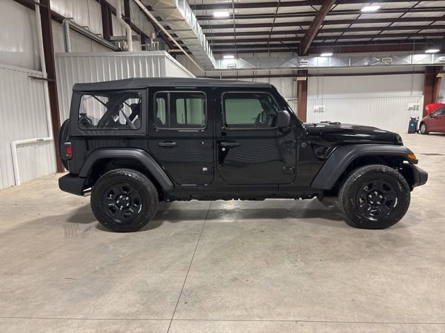 Used 2025 Jeep Wrangler Sport image 1