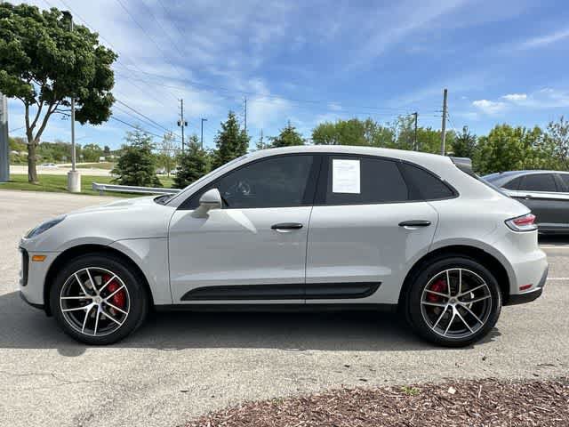 Used 2024 Porsche Macan S AWD/4WD image 2