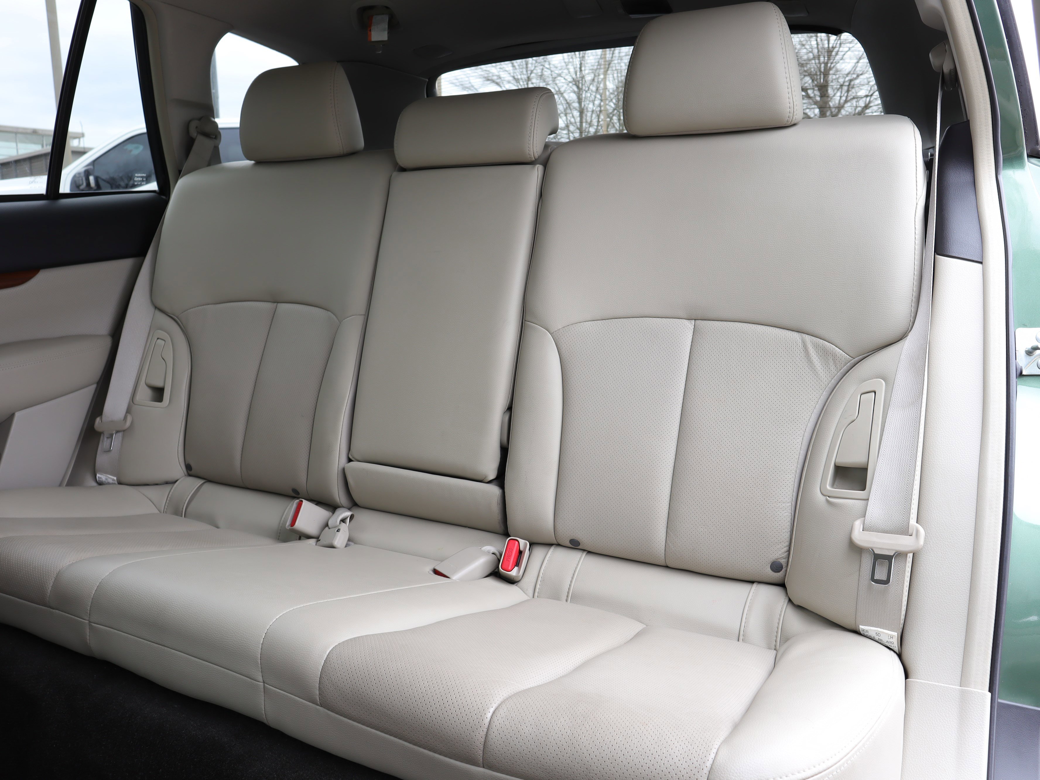 Used 2013 Subaru Outback 2.5i Limited image 9