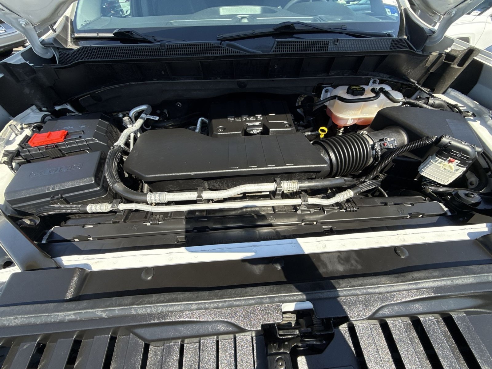 Used 2024 Chevrolet Silverado 1500 Custom AWD/4WD image 28