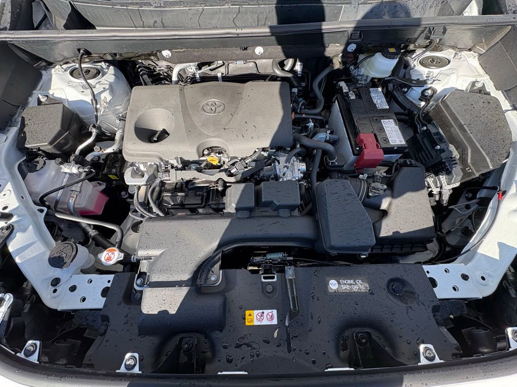 Used 2025 Toyota RAV4 XLE w/ Convenience Package image 33