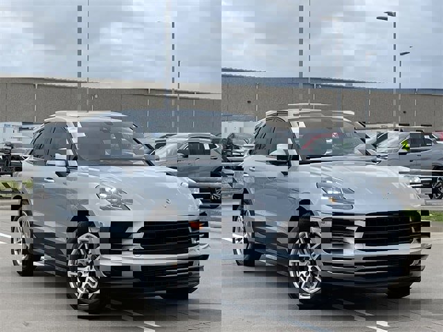 Used 2021 Porsche Macan image 2