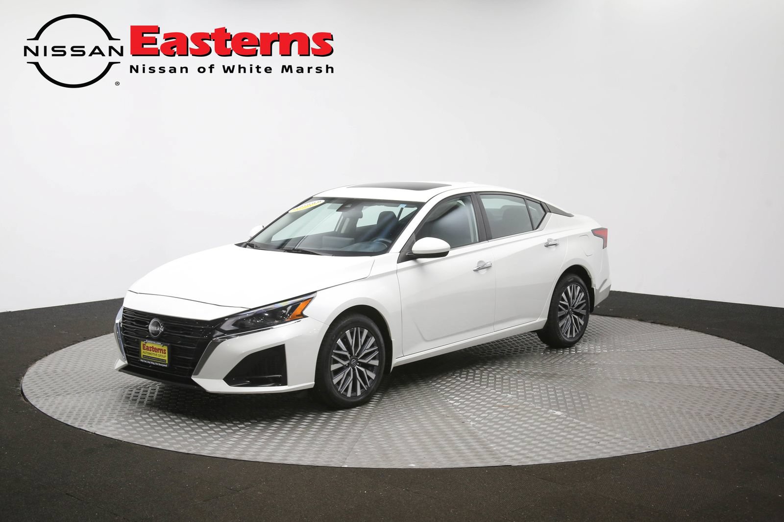 Used 2023 Nissan Altima 2.5 SV w/ SV Premium Package AWD/4WD image 56