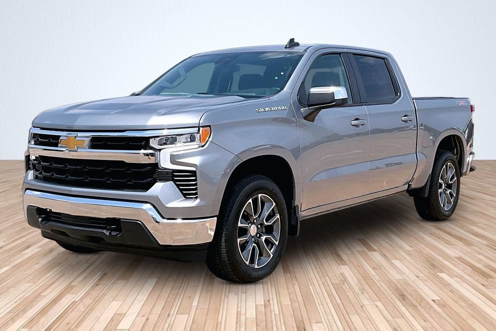 Used 2024 Chevrolet Silverado 1500 LT AWD/4WD image 1