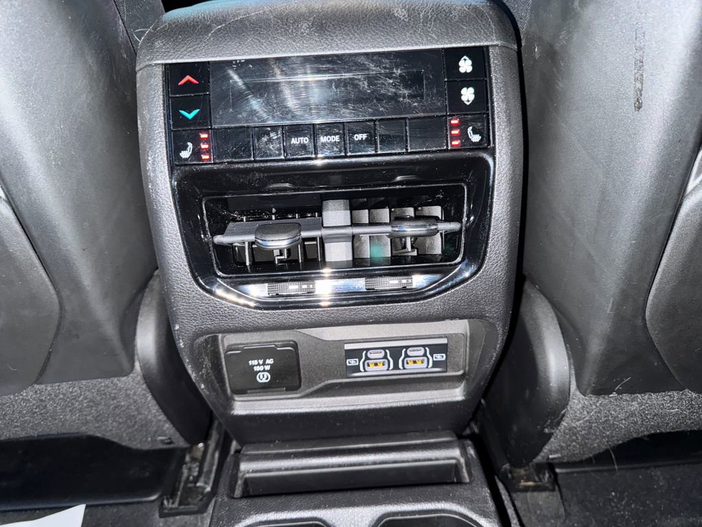 Certified 2022 Jeep Grand Cherokee L Limited image 43