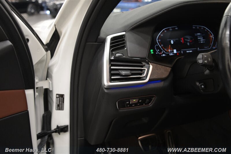 Used 2023 BMW X5 xDrive40i w/ M Sport Package AWD/4WD image 30