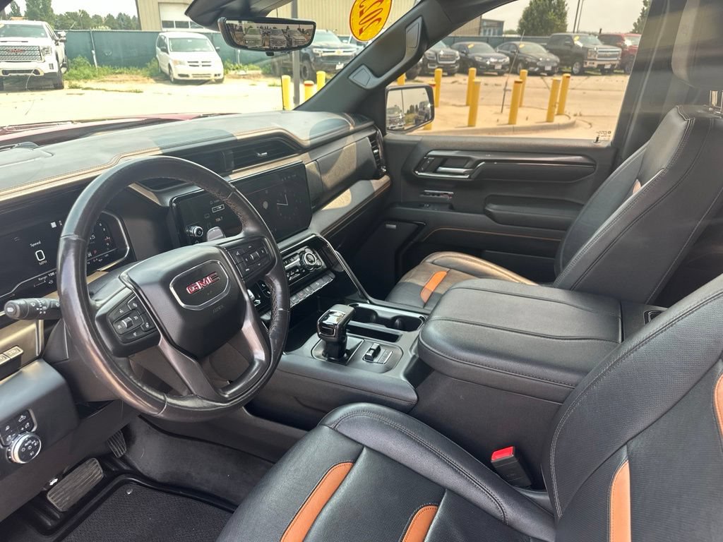 Certified 2023 GMC Sierra 1500 AT4 w/ Technology Package AWD/4WD image 14