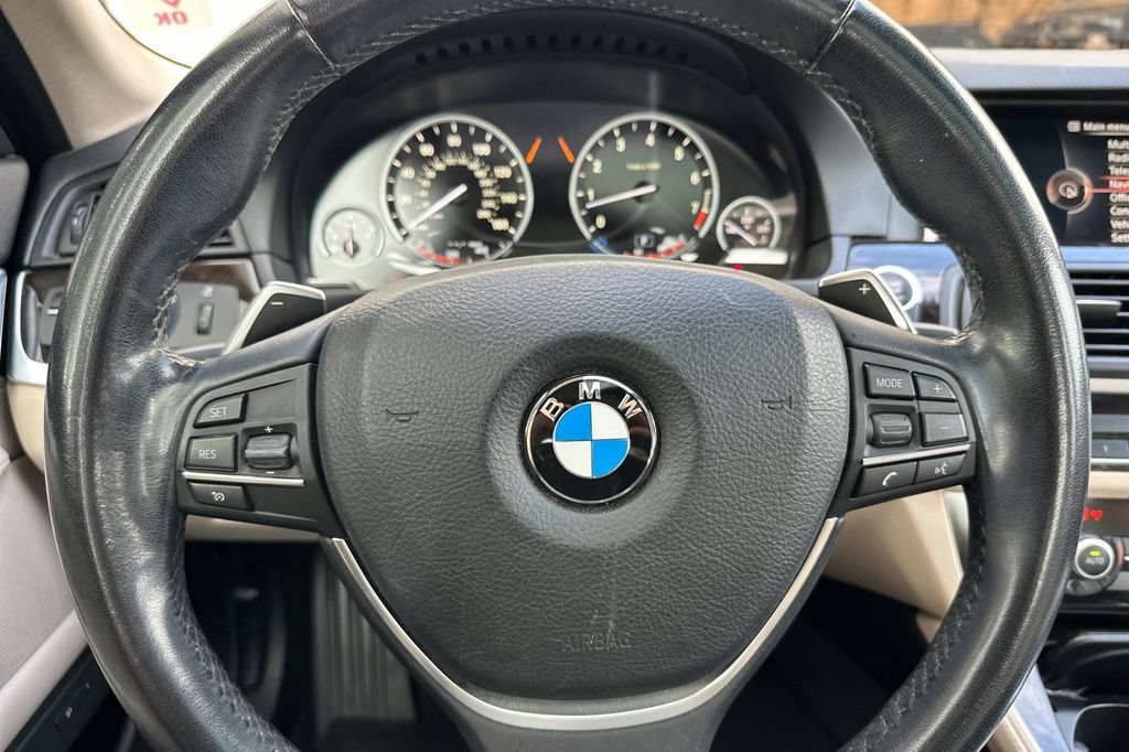 Used 2016 BMW 535i Sedan RWD image 26