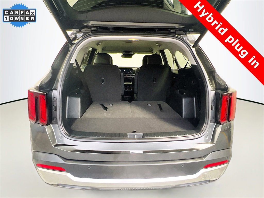Certified 2025 Kia Sorento EX image 27
