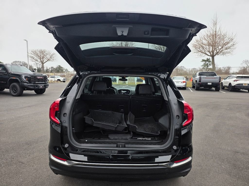 Certified 2022 GMC Terrain AT4 w/ LPO, Floor Liner Package image 31