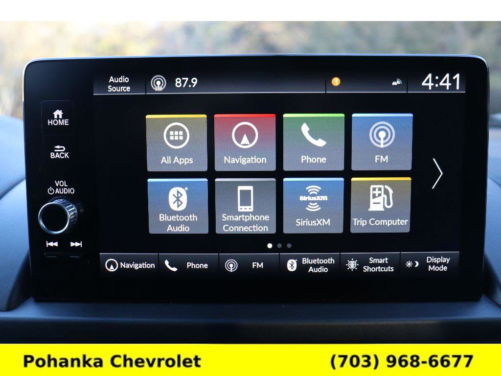 Used 2024 Honda Pilot Touring image 14