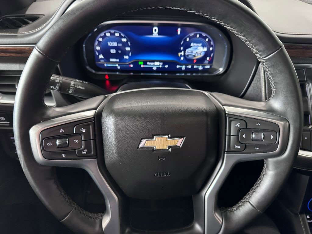 Certified 2024 Chevrolet Suburban Premier AWD/4WD image 16