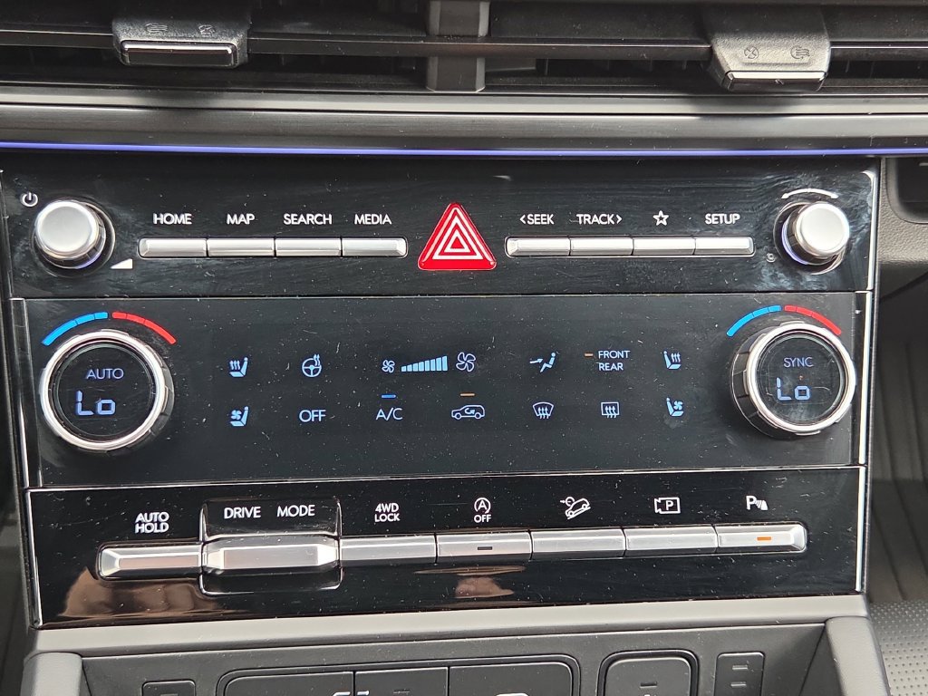 Used 2025 Hyundai Santa Fe Calligraphy AWD/4WD image 40