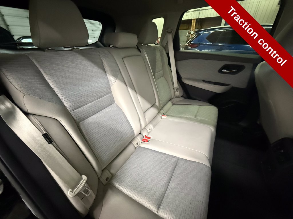 Used 2023 Nissan Rogue SV AWD/4WD image 36