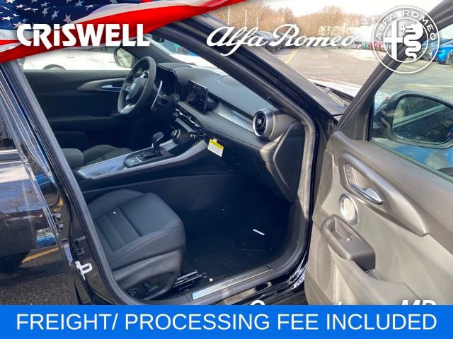 Used 2024 Alfa Romeo Tonale Veloce image 37