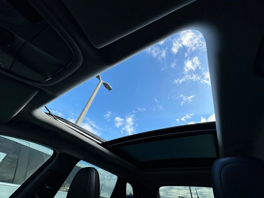 Used 2022 Jeep Cherokee Latitude w/ Sun & Sound Group image 82