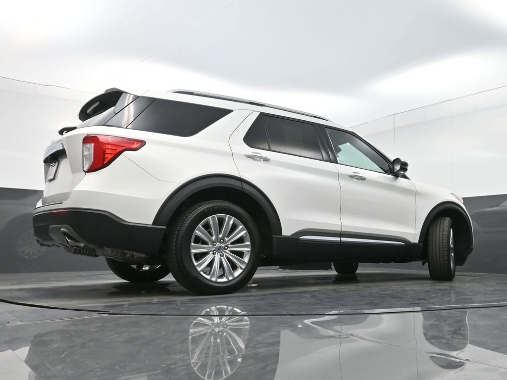 Used 2022 Ford Explorer Limited w/ Equipment Group 301A image 33