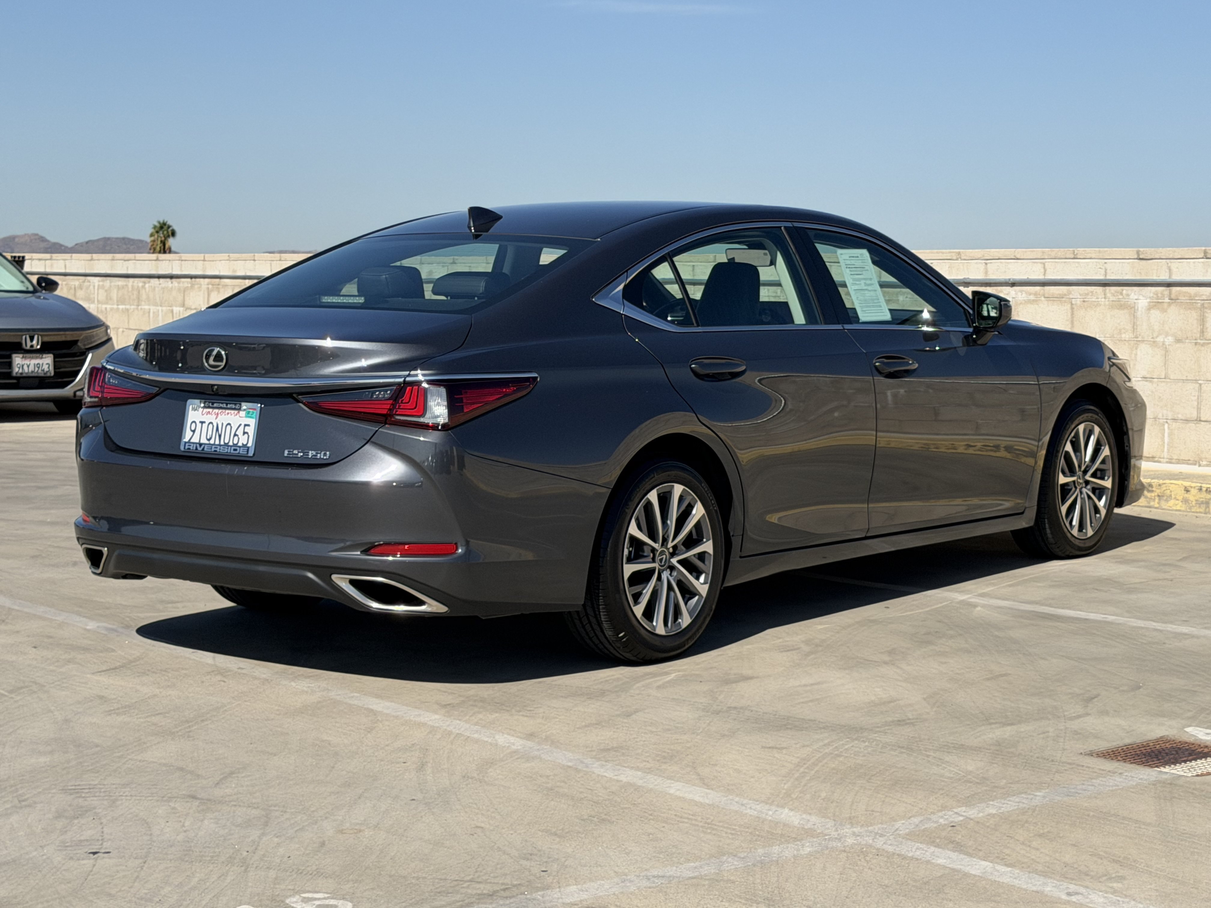 Certified 2025 Lexus ES 350 w/ Accessory Package (Z1) FWD image 11
