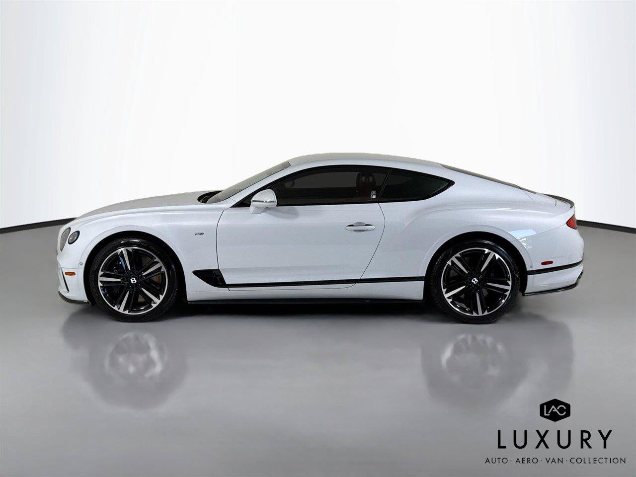 Used 2022 Bentley Continental GT AWD/4WD image 9