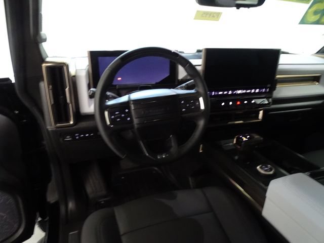 Certified 2025 GMC Hummer EV 3X AWD/4WD image 5