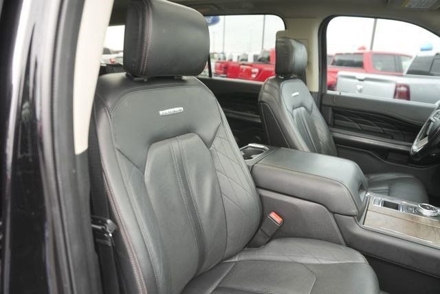 Used 2019 Ford Expedition Platinum RWD image 20