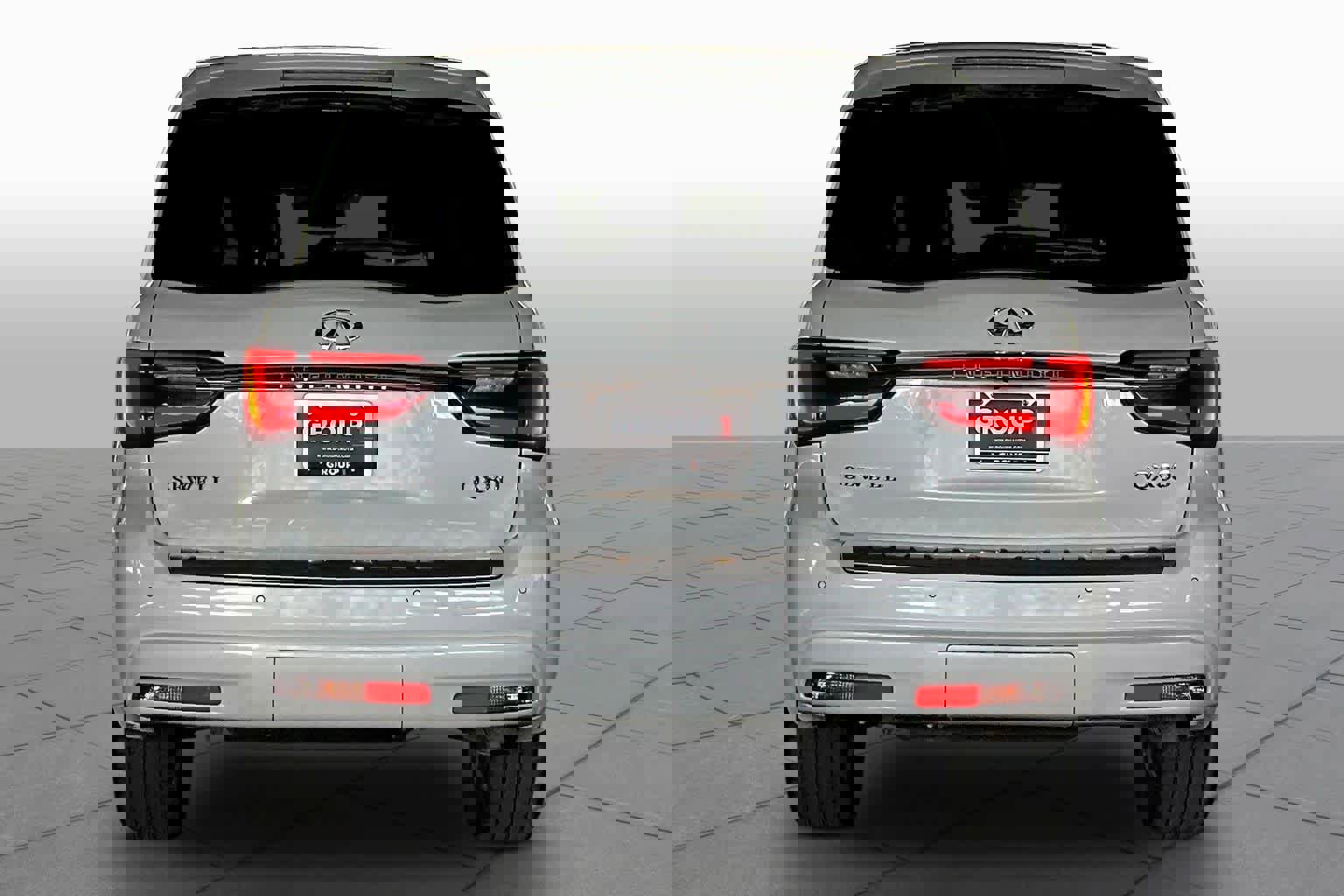 Used 2019 INFINITI QX80 Luxe w/ 22" Wheel Package image 4