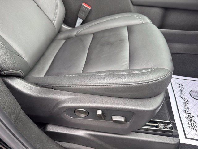 Used 2026 Chevrolet Tahoe Z71 AWD/4WD image 19