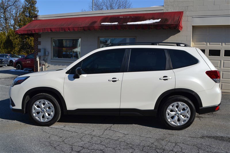 Used 2023 Subaru Forester Base Plus ES image 2