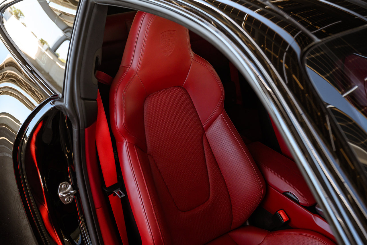 Used 2022 Porsche 911 Carrera S image 28