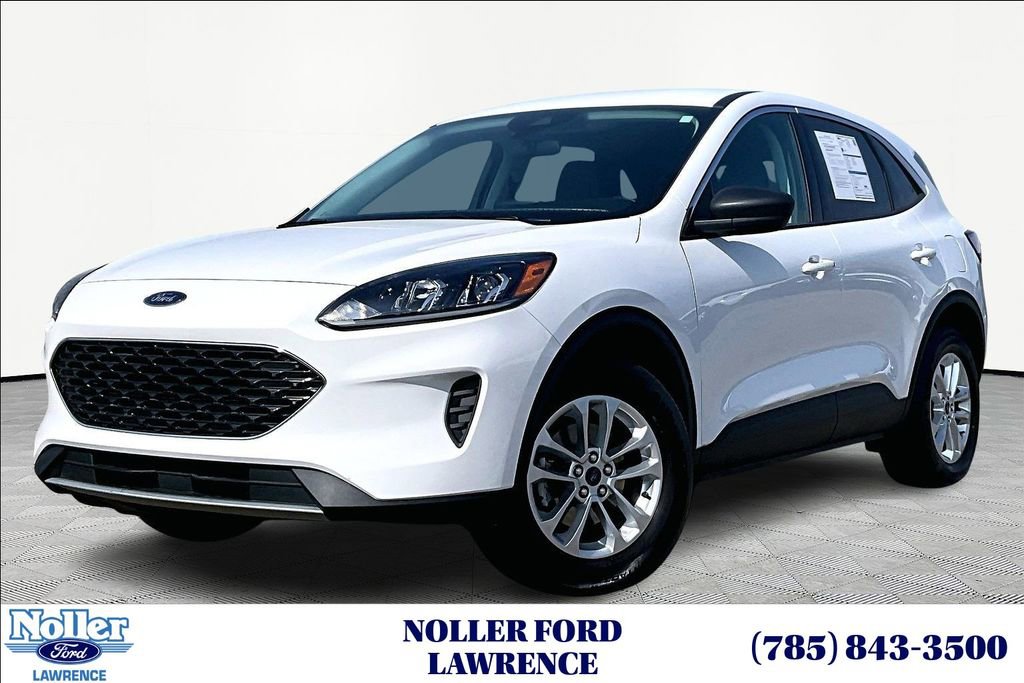 Certified 2022 Ford Escape SE w/ Convenience Package image 1