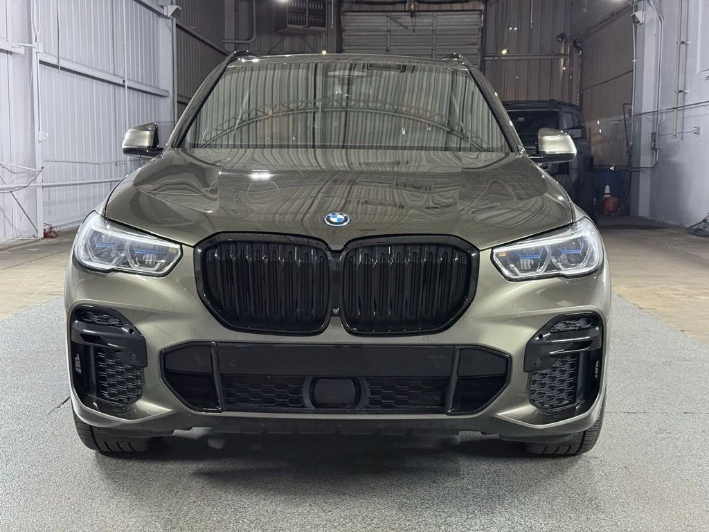 Used 2022 BMW X5 xDrive45e w/ M Sport Package image 2