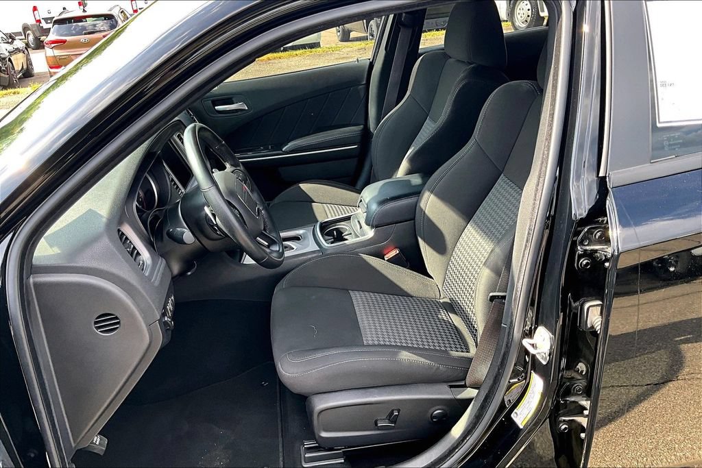 Used 2023 Dodge Charger Scat Pack RWD image 22