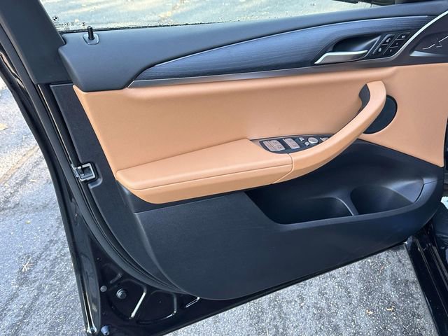New 2025 BMW X4 xDrive30i w/ Premium Package image 13