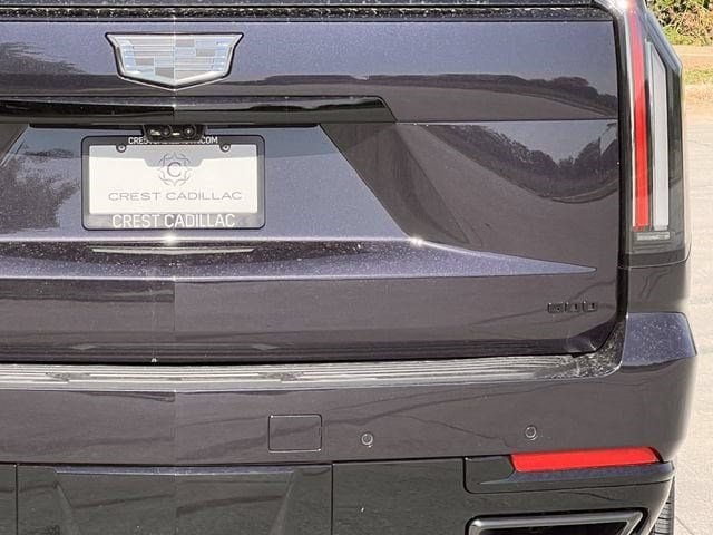 New 2026 Cadillac Escalade ESV Platinum Sport w/ LPO, ONYX Package AWD/4WD image 5