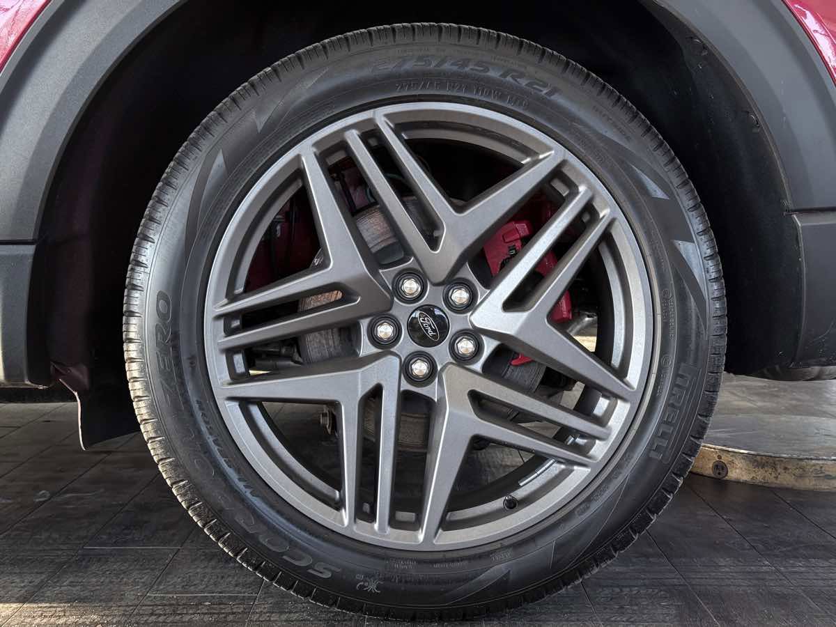 Used 2026 Ford Explorer ST w/ Sun And Sound Package image 38