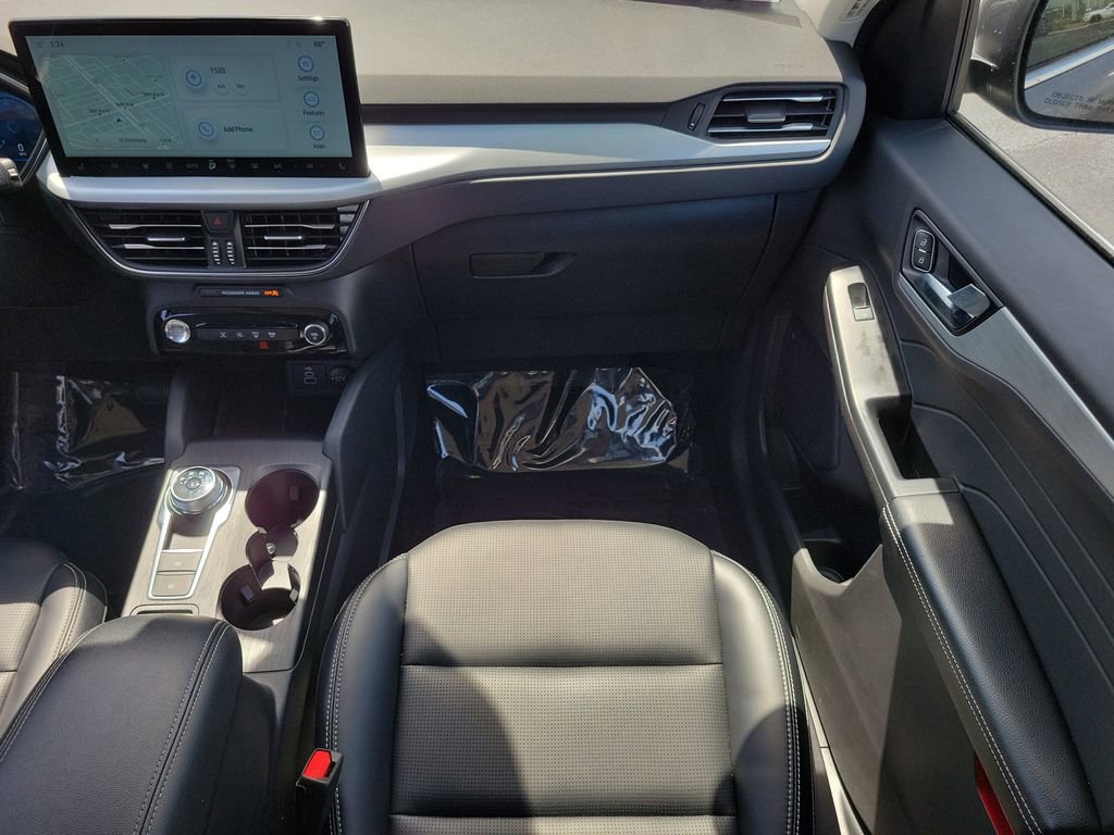 Used 2025 Ford Escape Platinum AWD/4WD image 16