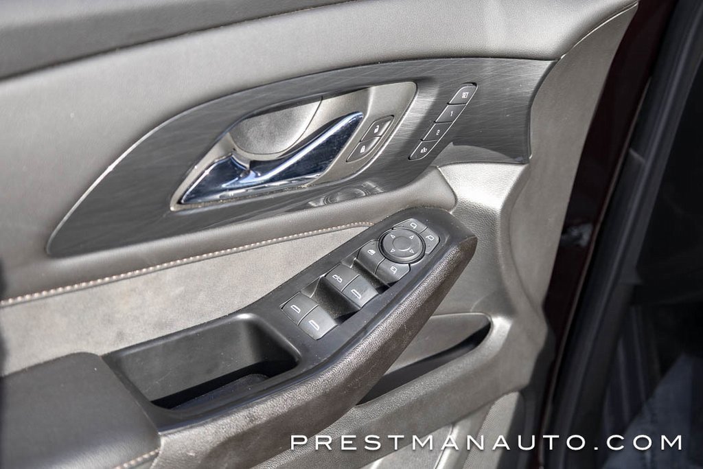 Used 2023 Chevrolet Traverse High Country w/ LPO, Floor Liner Package image 25