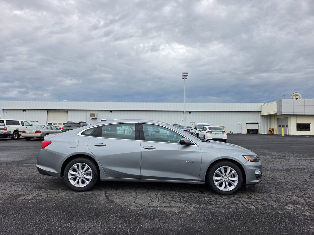 Used 2023 Chevrolet Malibu LT FWD image 7