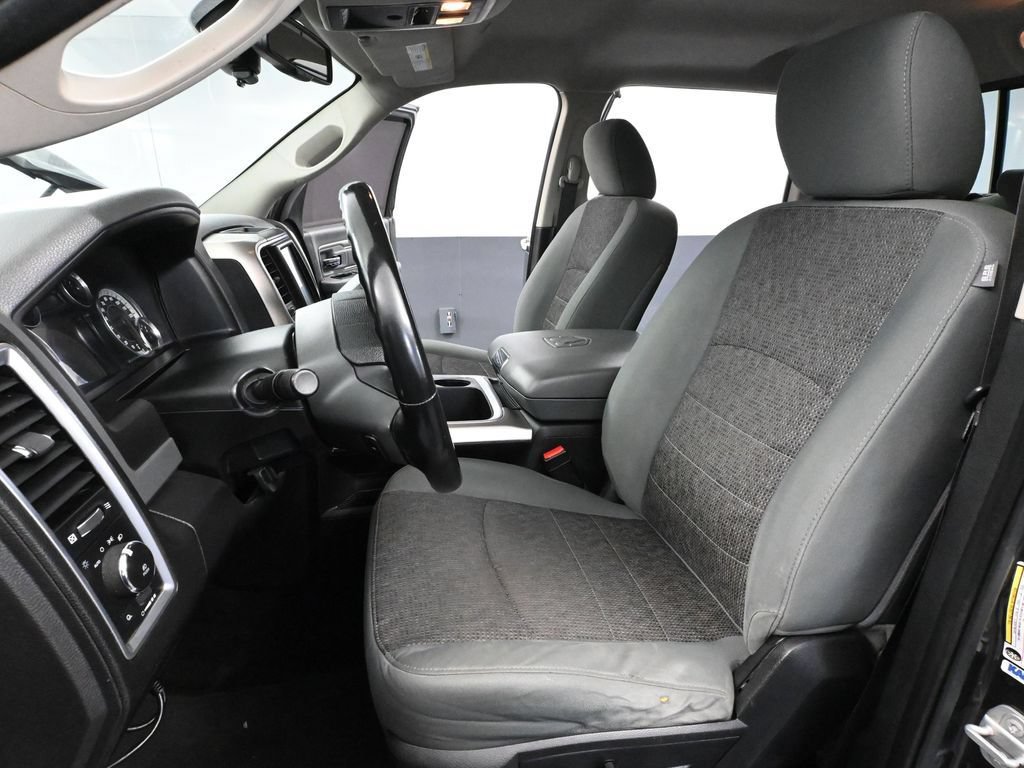 Used 2017 RAM 1500 Big Horn AWD/4WD image 18