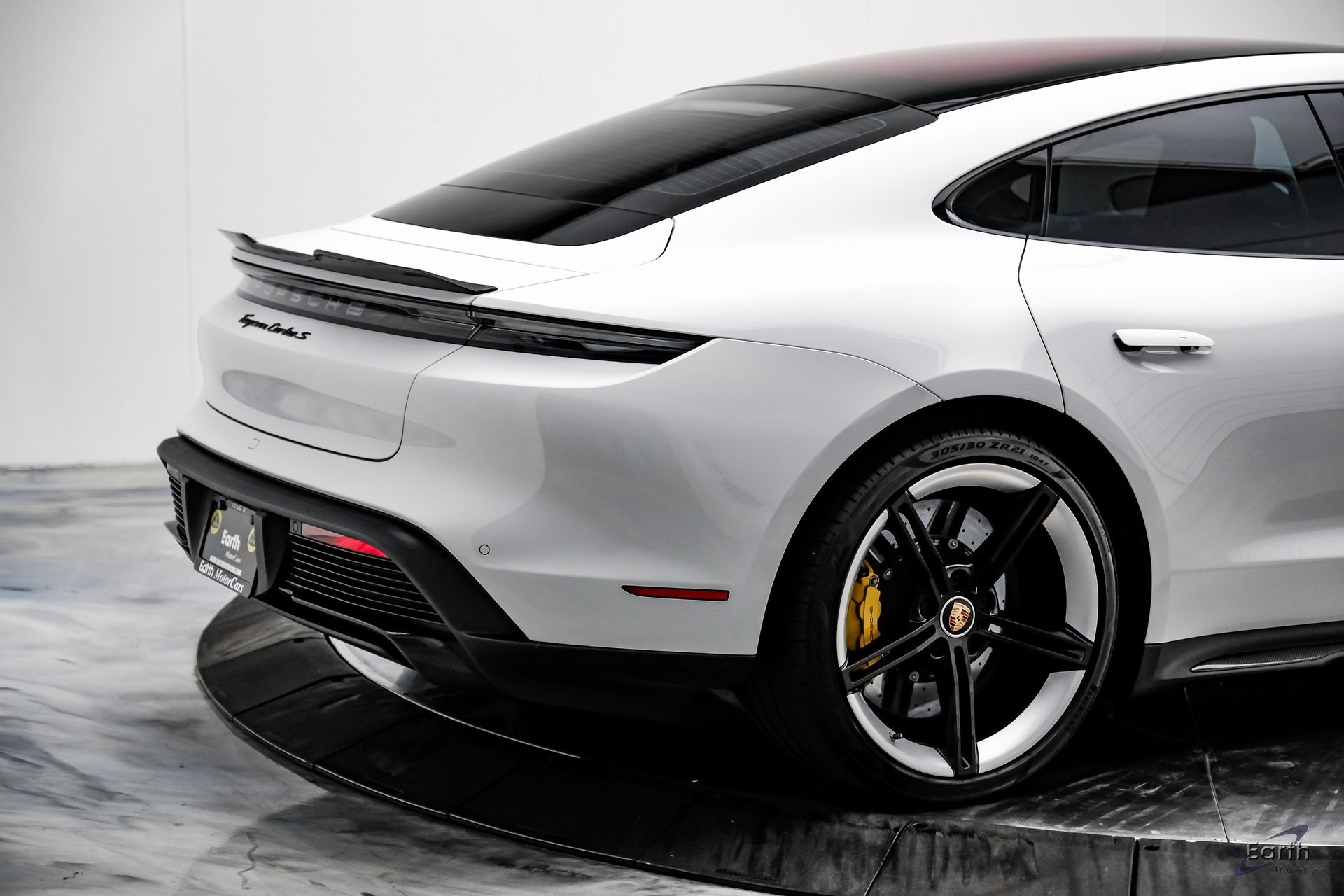 Used 2020 Porsche Taycan Turbo S image 14