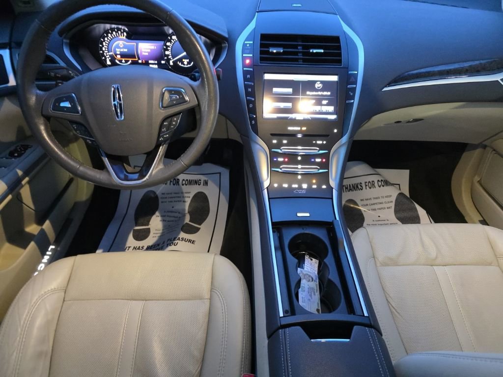 Used 2013 Lincoln MKZ AWD image 21