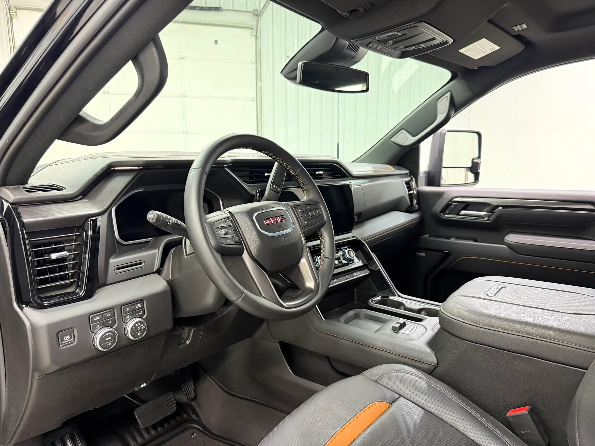 Used 2026 GMC Sierra 2500 AT4 AWD/4WD image 12