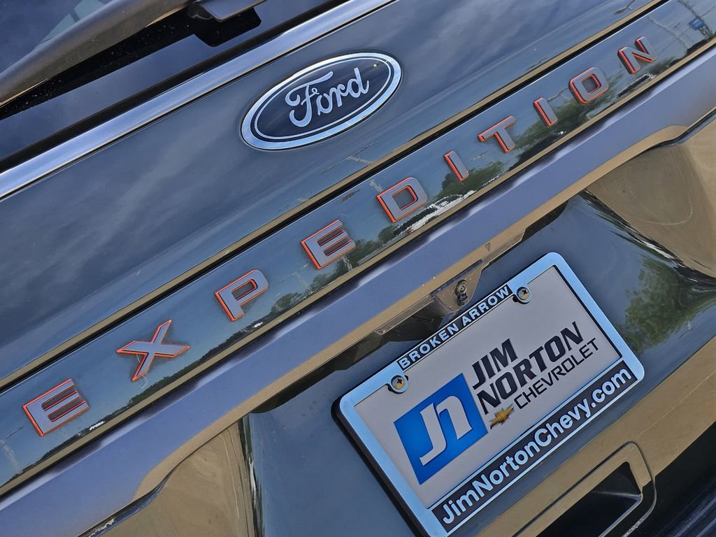 Used 2022 Ford Expedition Timberline image 14