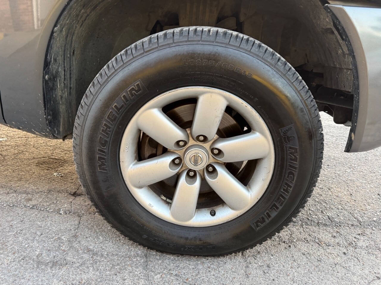 Used 2008 Nissan Titan SE RWD image 28